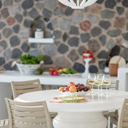 빌라 Ovs The Ode Santorini